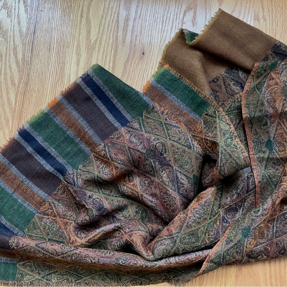 Vintage Paisley Wool Scarf